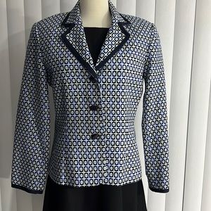 SAG HARBOR jacket size 8 EUC -